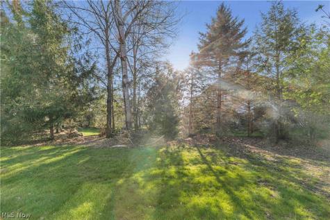 1748 Walnut Lane Rocky River OH 44116