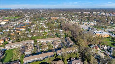 1748 Walnut Lane Rocky River OH 44116
