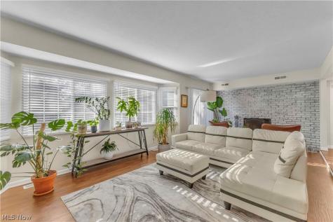 1748 Walnut Lane Rocky River OH 44116