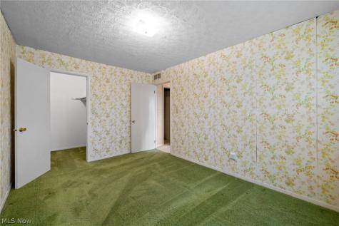 2034 Carlile Drive Uniontown OH 44685