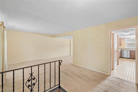 2034 Carlile Drive Uniontown OH 44685
