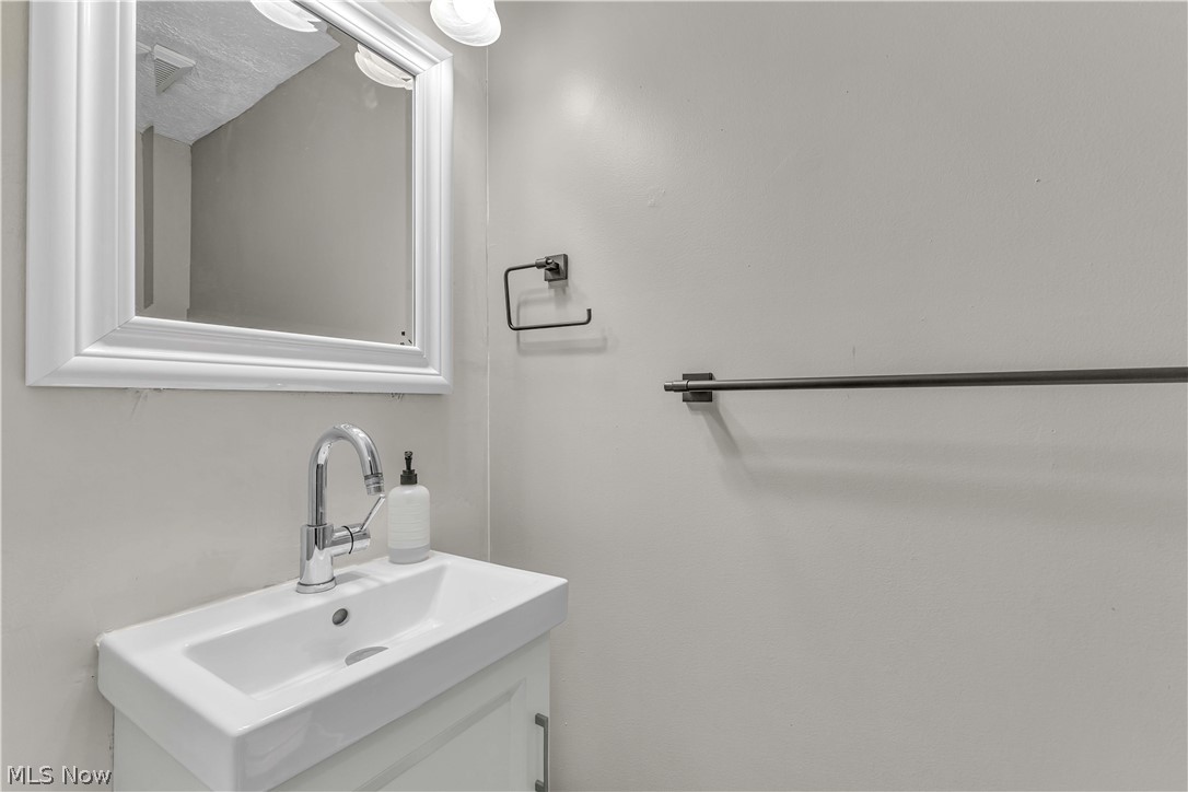 26636 Lake Of The Falls Road Olmsted Falls OH 44138