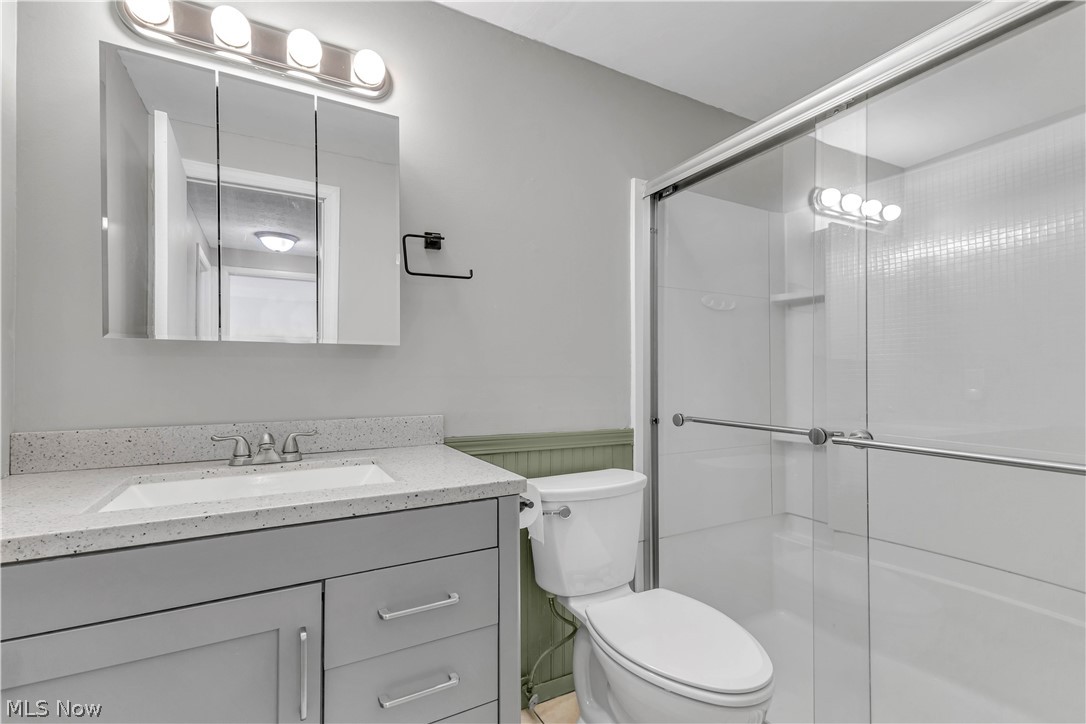 26636 Lake Of The Falls Road Olmsted Falls OH 44138