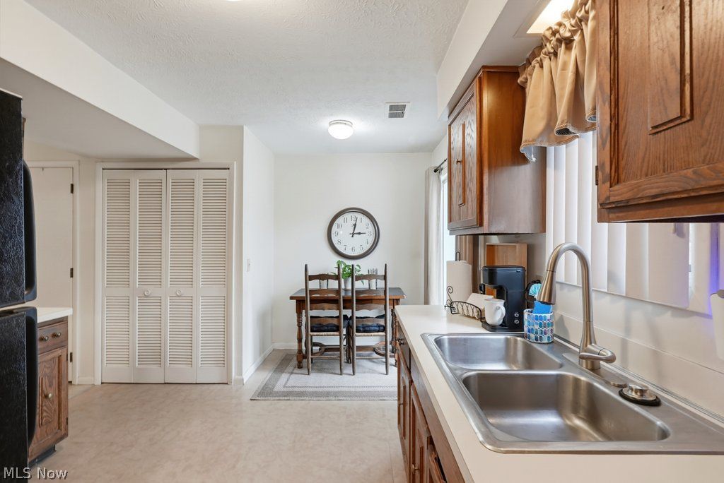 741 Pipes Court Sagamore Hills OH 44067