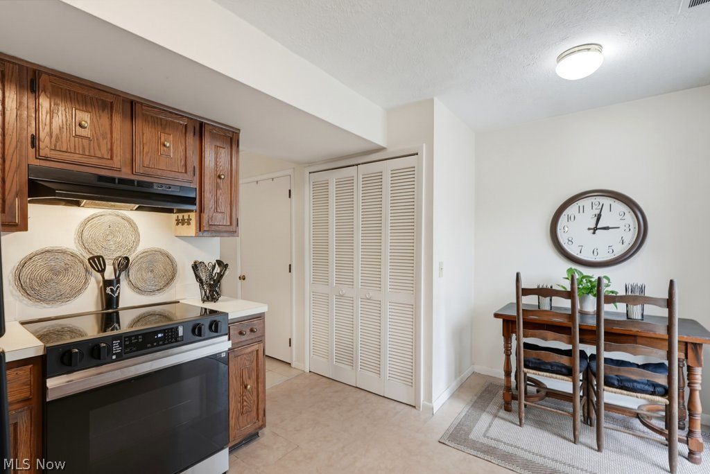 741 Pipes Court Sagamore Hills OH 44067