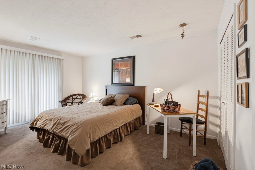 741 Pipes Court Sagamore Hills OH 44067