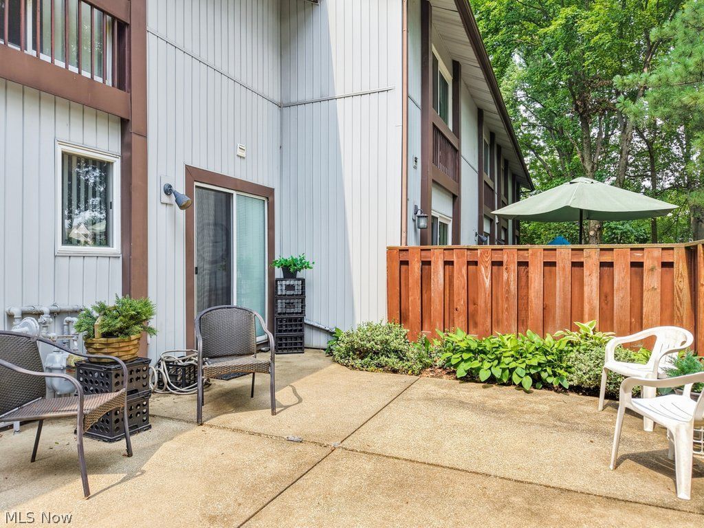 741 Pipes Court Sagamore Hills OH 44067