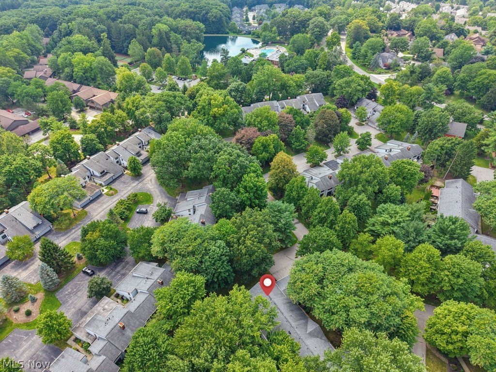 741 Pipes Court Sagamore Hills OH 44067