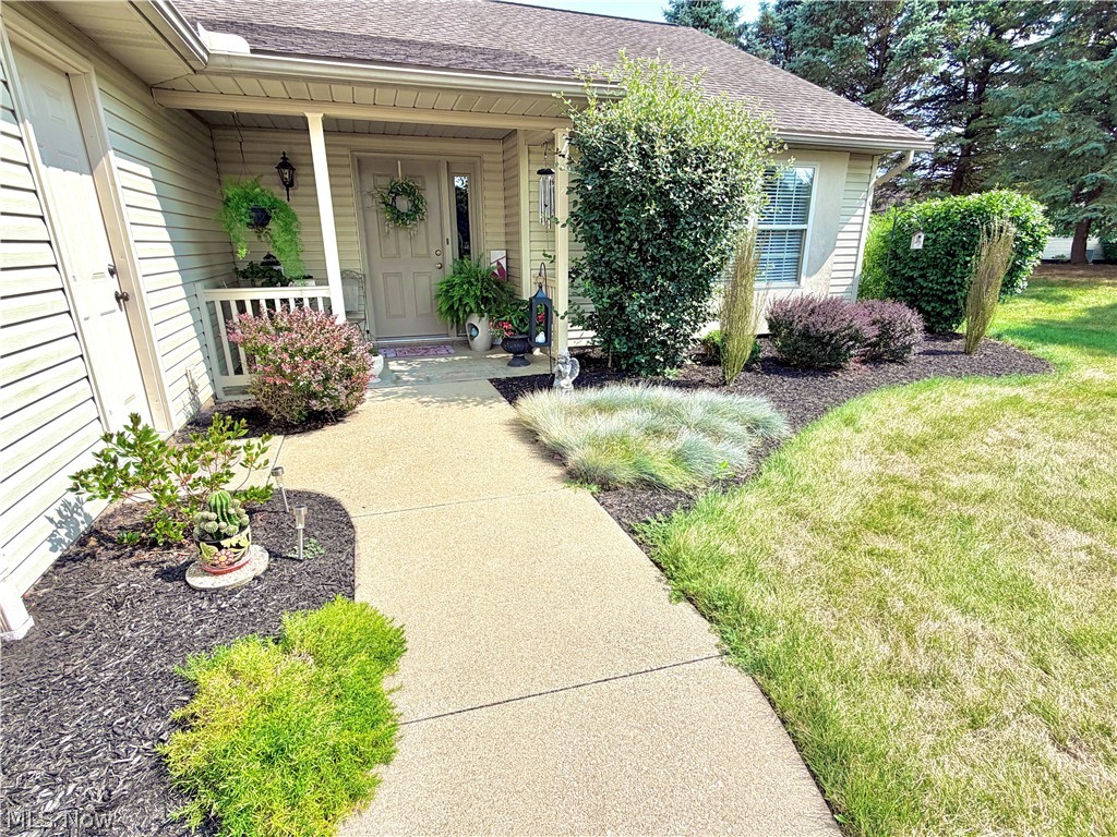 1012 Meadow Drive NW Strasburg OH 44680