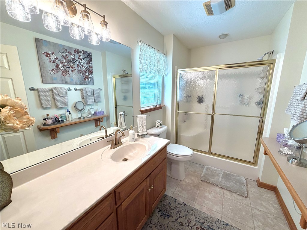 1012 Meadow Drive NW Strasburg OH 44680