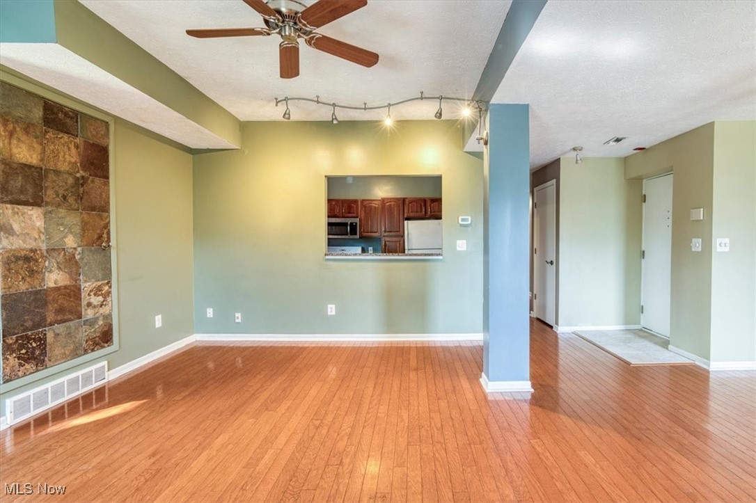 11014 Detroit Avenue Cleveland OH 44102