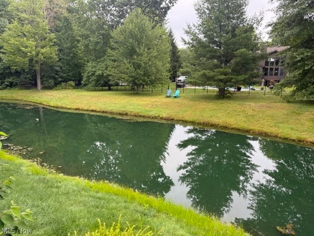 17 Masters Court NE Warren OH 44484