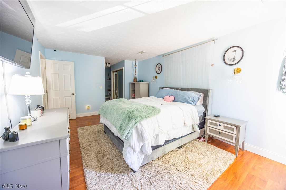 1328 Cedarwood Drive Westlake OH 44145