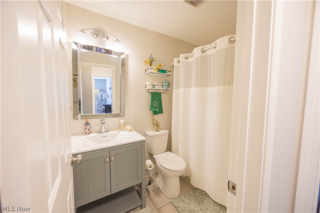 1328 Cedarwood Drive Westlake OH 44145