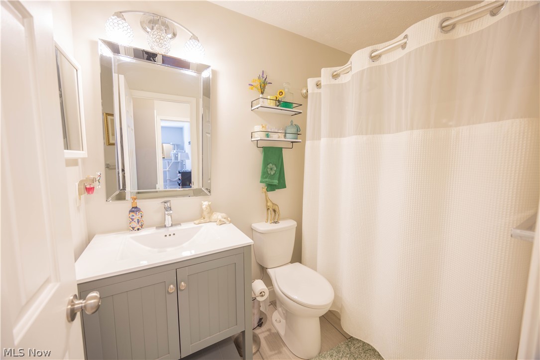 1328 Cedarwood Drive Westlake OH 44145