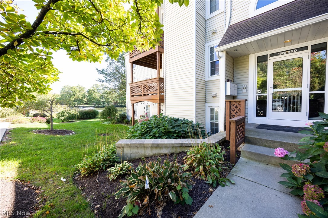 1328 Cedarwood Drive Westlake OH 44145