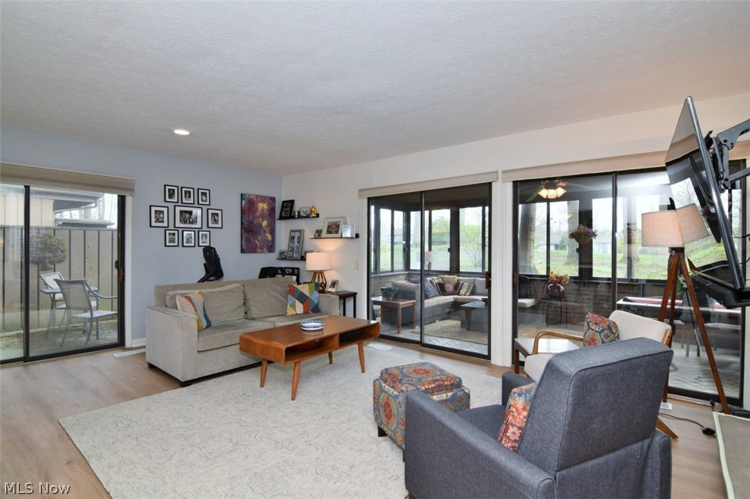 570-21 Russet Woods Lane Aurora OH 44202