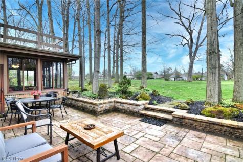 570-21 Russet Woods Lane Aurora OH 44202