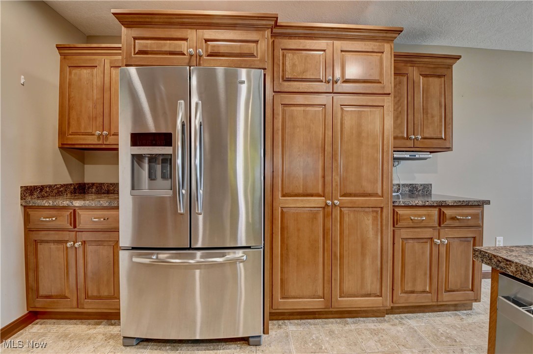 2761 Cove Lane Millersburg OH 44654
