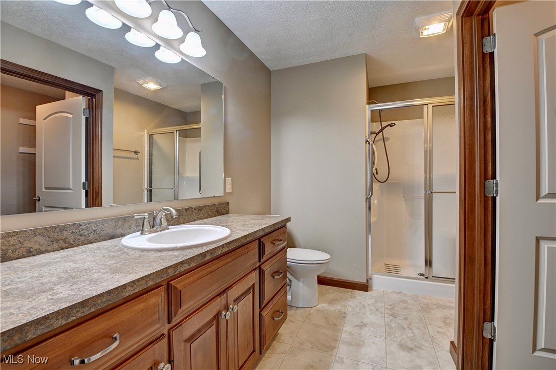 2761 Cove Lane Millersburg OH 44654