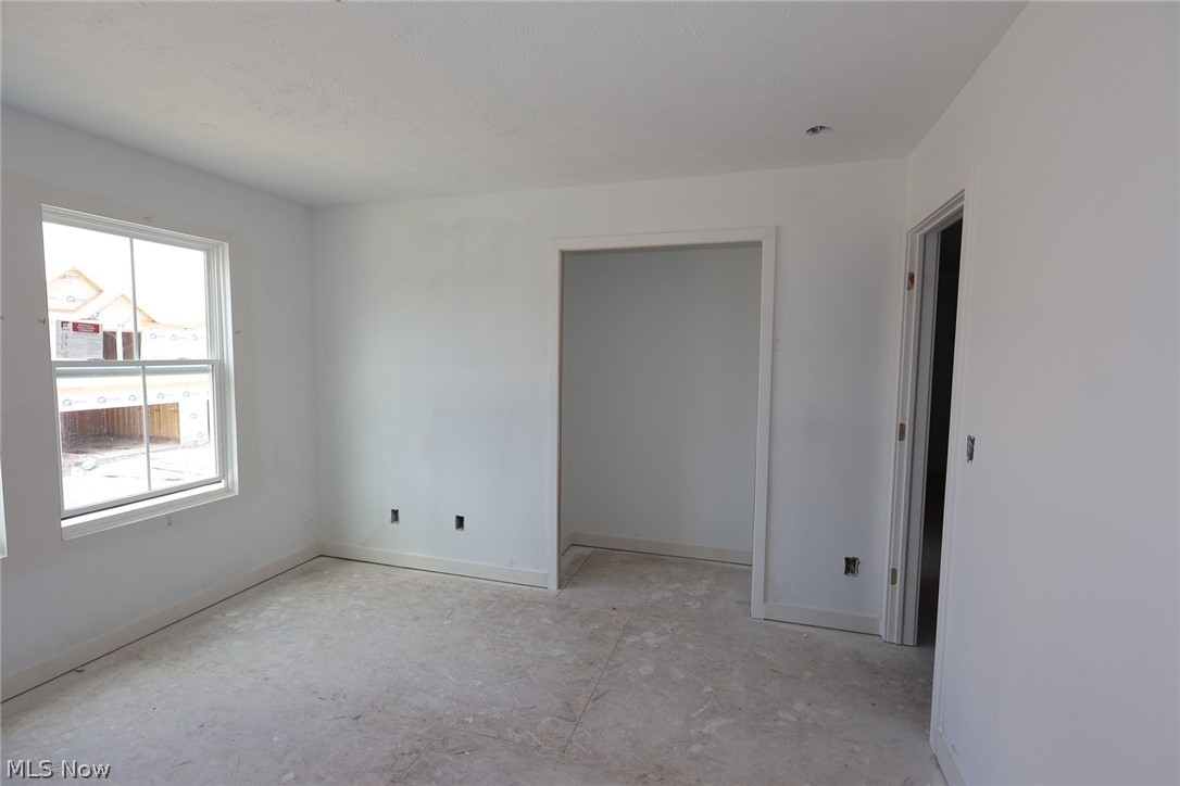 5093 Shepherds Glen Willoughby OH 44094