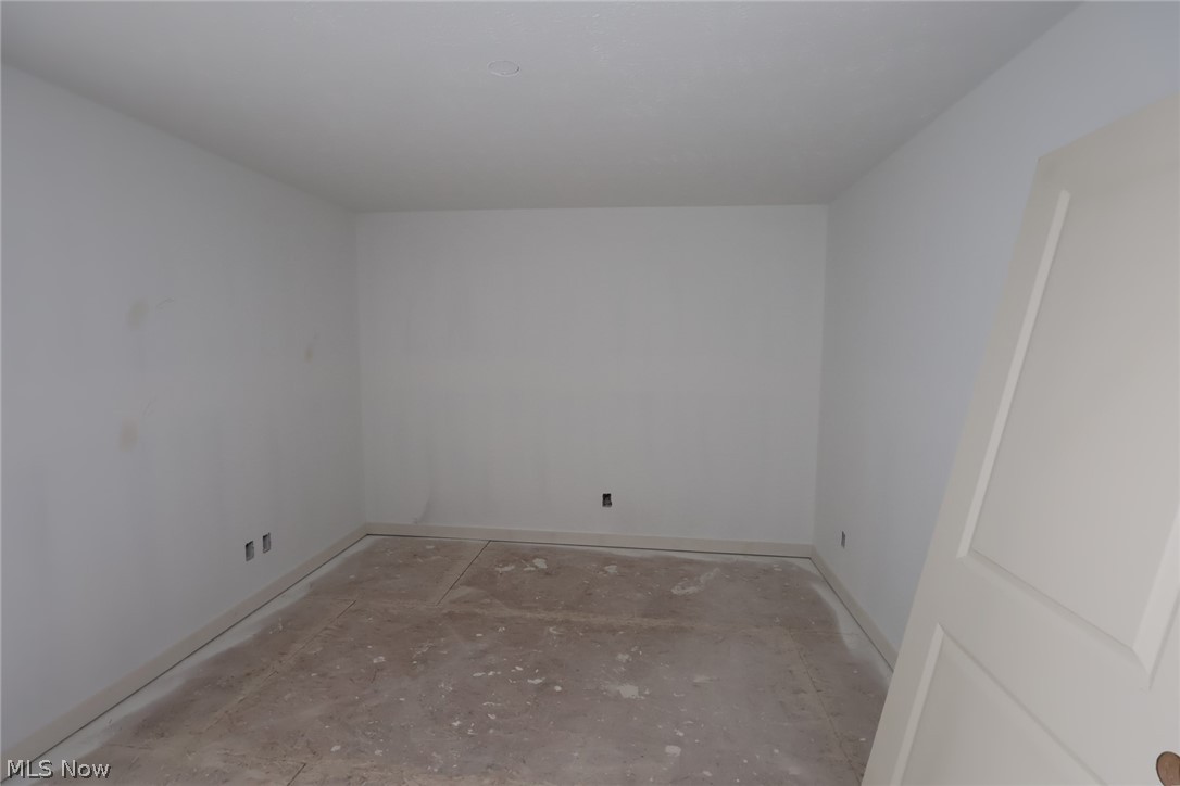 5093 Shepherds Glen Willoughby OH 44094