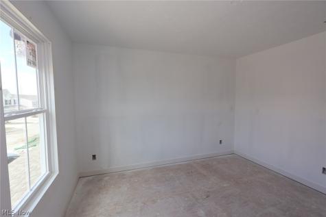 5093 Shepherds Glen Willoughby OH 44094
