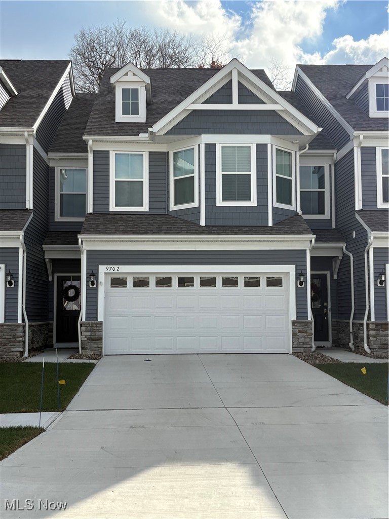 970-2 Memory Lane Aurora OH 44202