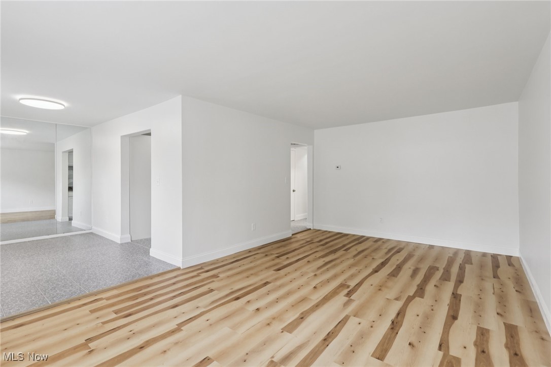 3279 Warrensville Center Road Shaker Heights OH 44122