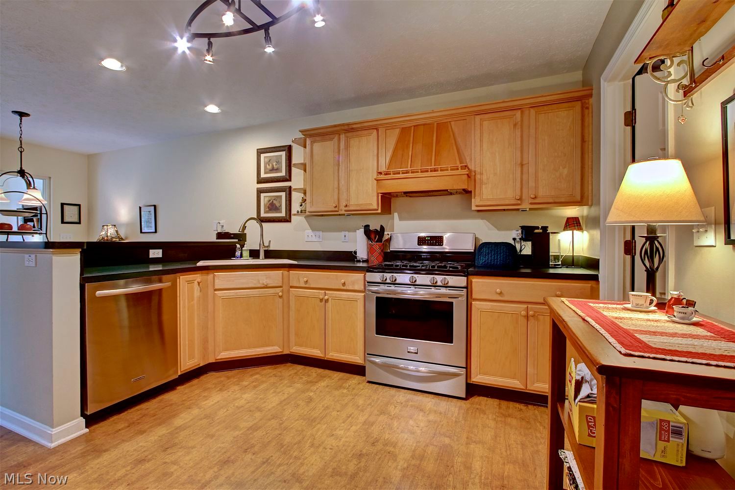 36468 N Reserve Circle Avon OH 44011