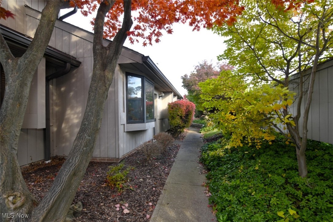 3280 Richmond Road Beachwood OH 44122
