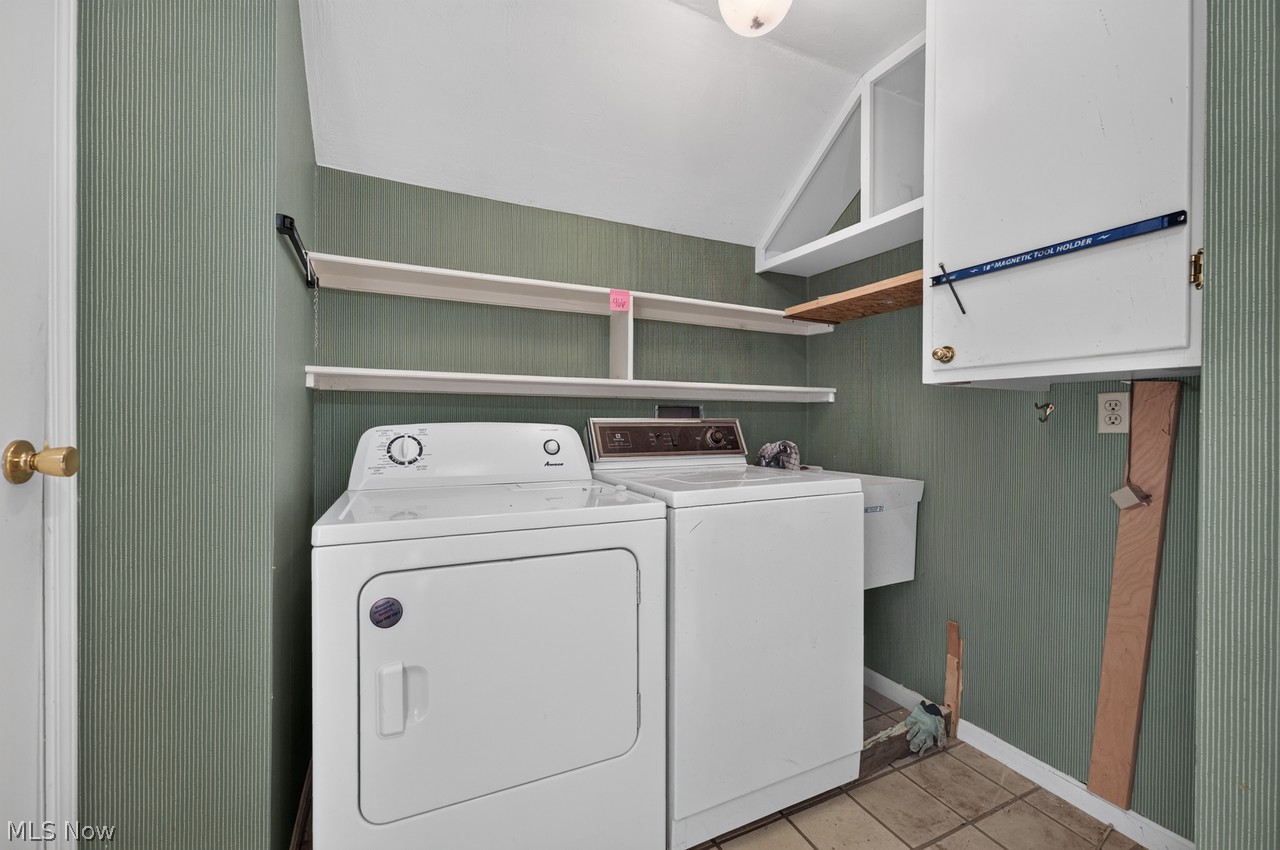 3536 Moonlight Bay Drive NW Canton OH 44708