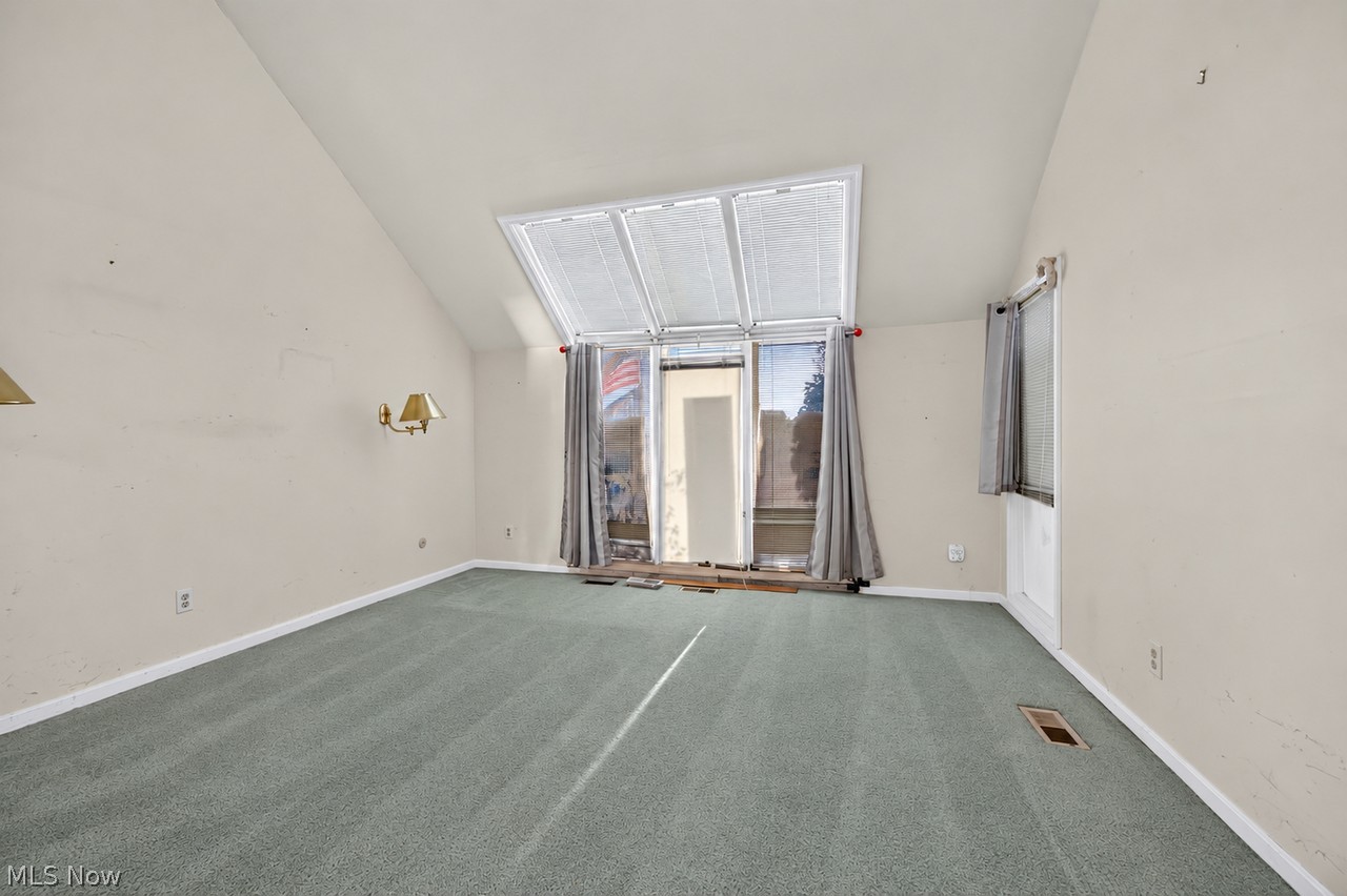 3536 Moonlight Bay Drive NW Canton OH 44708