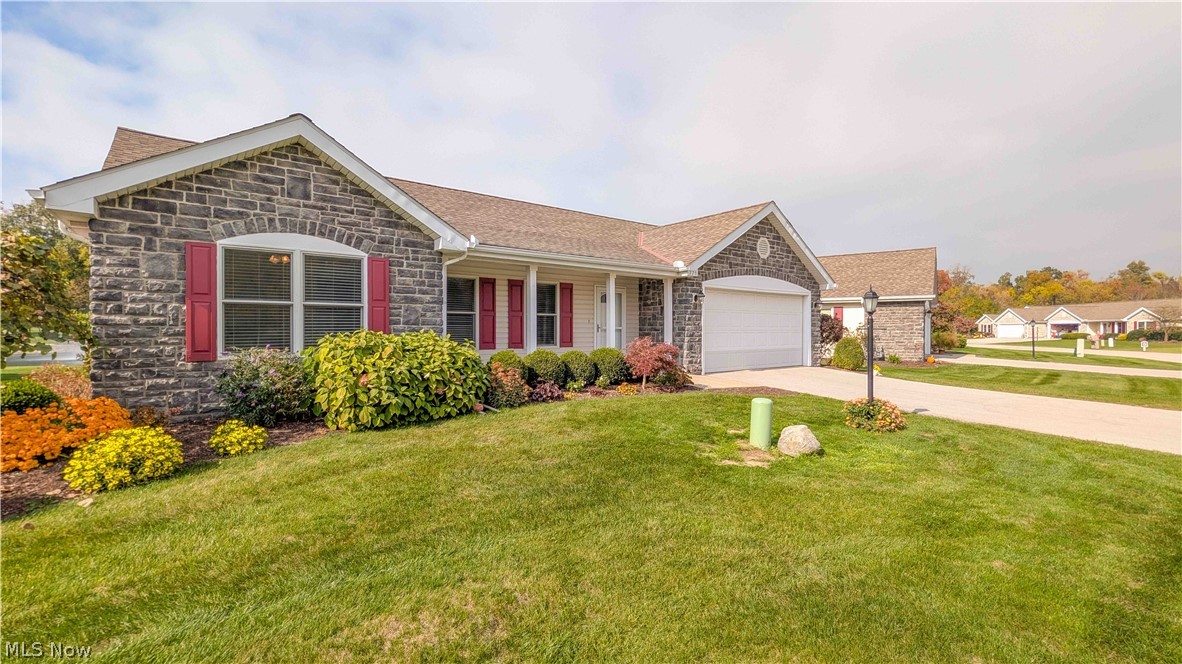 771 N Vineyard Circle Port Clinton OH 43452