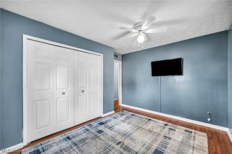 2499 Barth Drive Uniontown OH 44685