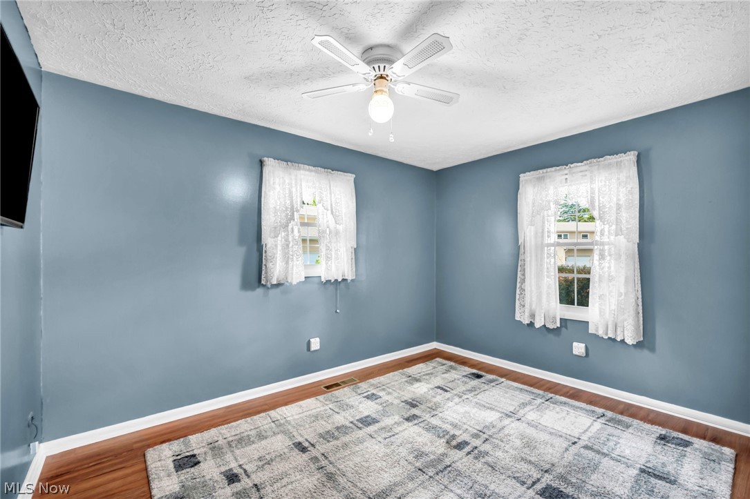 2499 Barth Drive Uniontown OH 44685