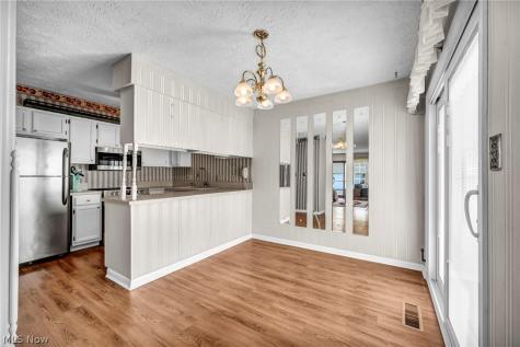 2499 Barth Drive Uniontown OH 44685