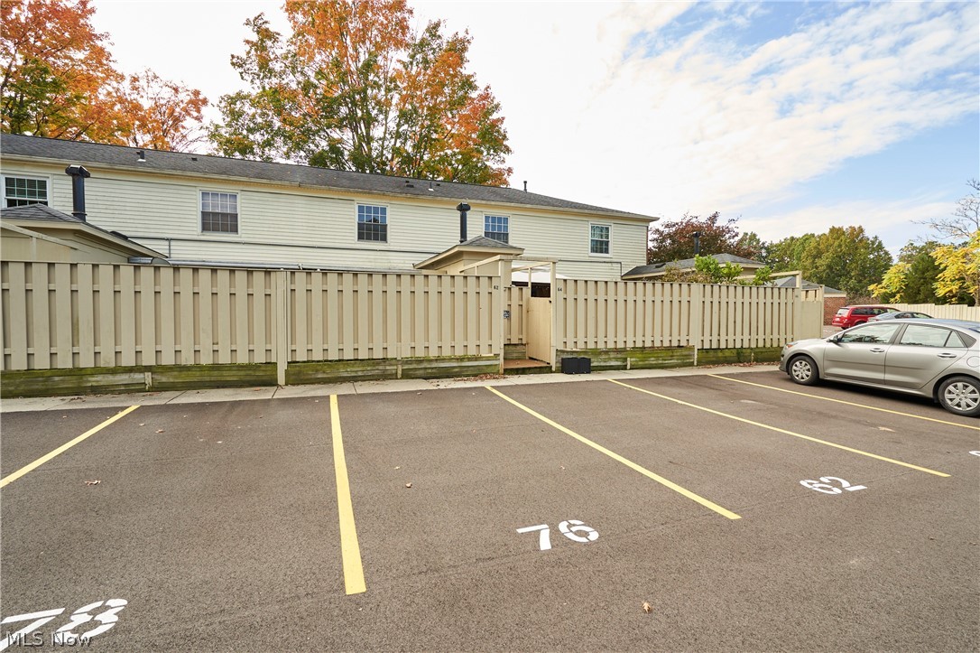 76 Menlo Park Drive Akron OH 44313