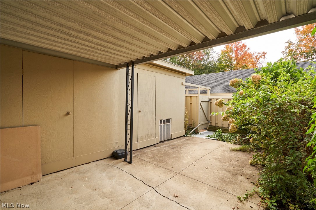 76 Menlo Park Drive Akron OH 44313