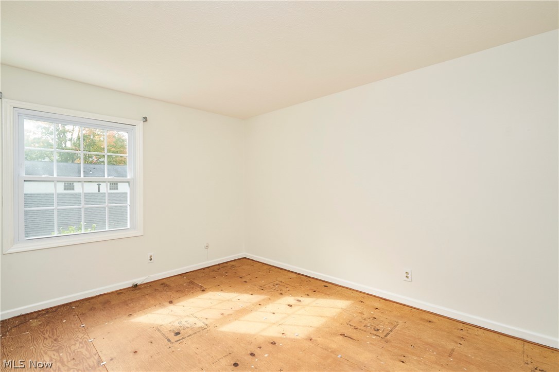 76 Menlo Park Drive Akron OH 44313