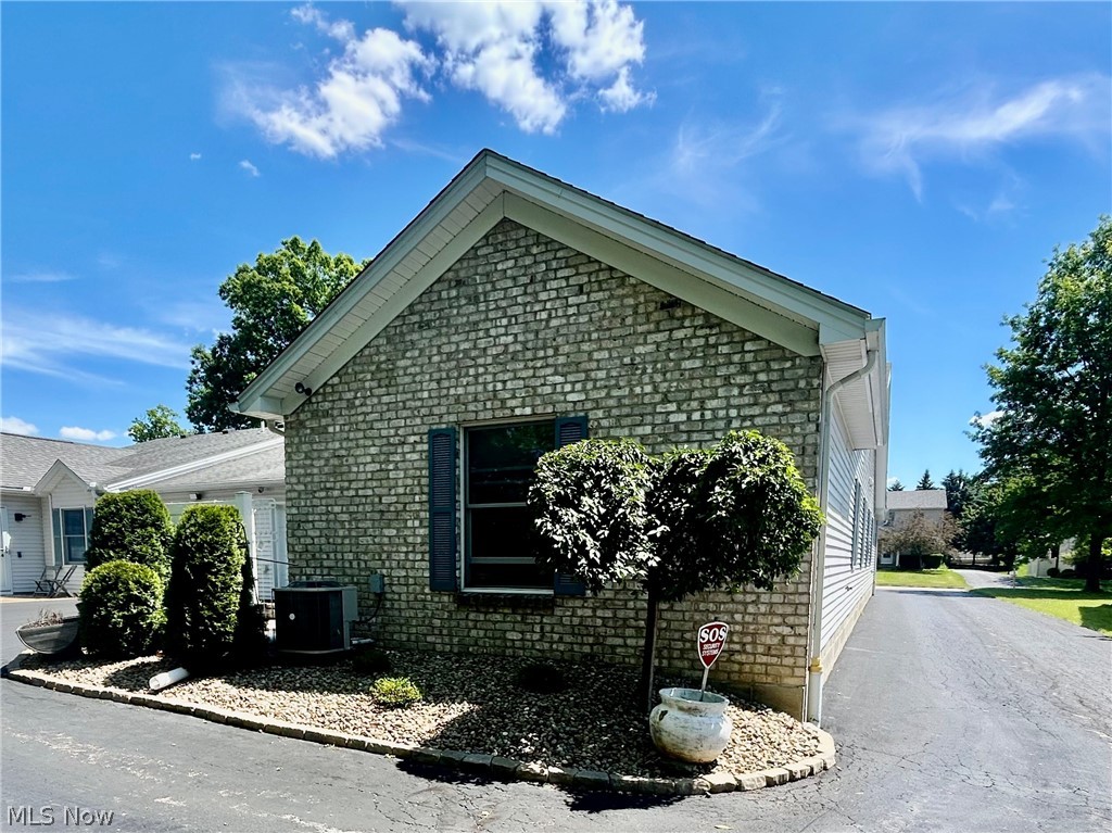 5916 Callaway Circle Youngstown OH 44515