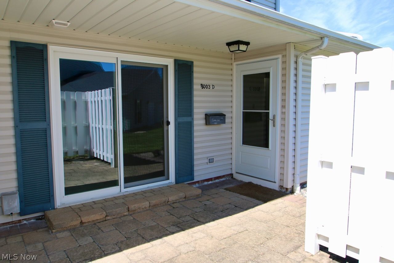 Mentor OH, 8003 Carriage Circle, Unit D
