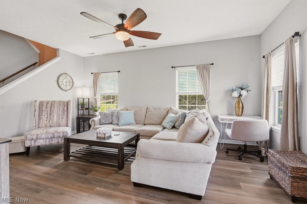 307 Teal Circle Coventry OH 44319