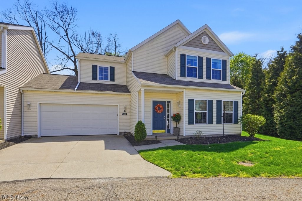 307 Teal Circle Coventry OH 44319
