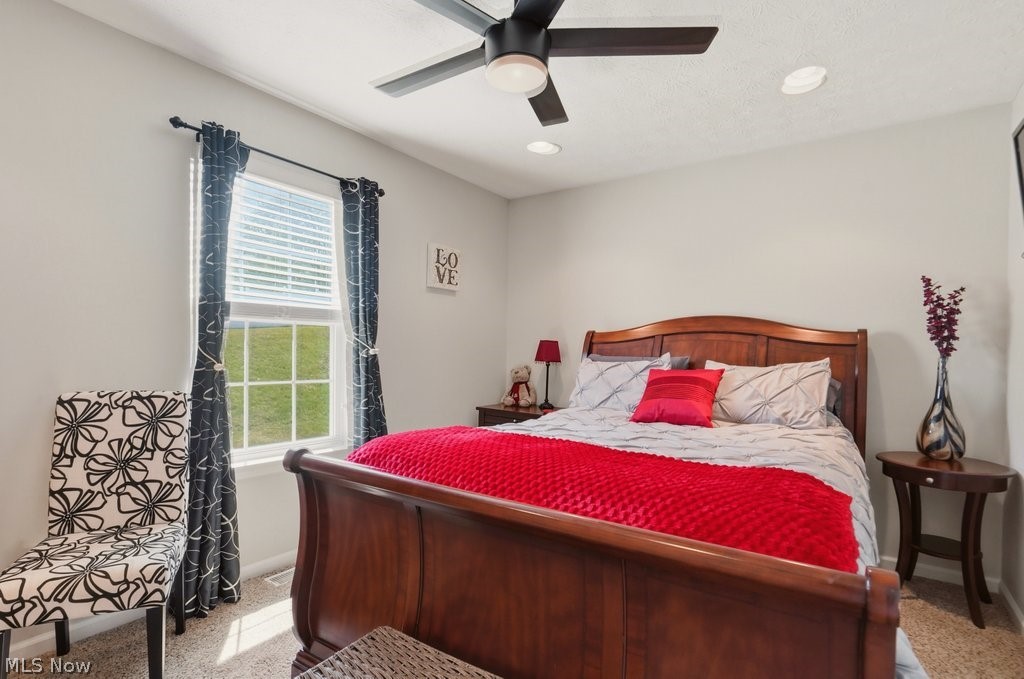 307 Teal Circle Coventry OH 44319