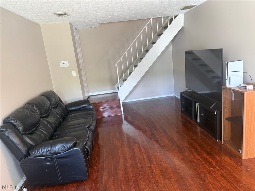 20462 Williamsburg Court Middleburg Heights OH 44130