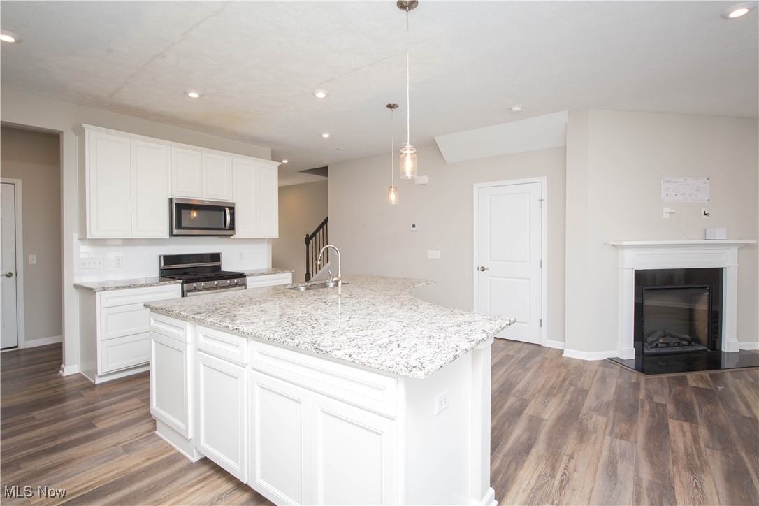 870 Dipper Lane Aurora OH 44202