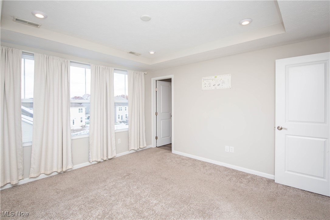 870 Dipper Lane Aurora OH 44202