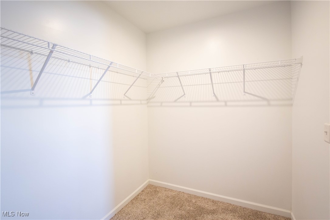 870 Dipper Lane Aurora OH 44202