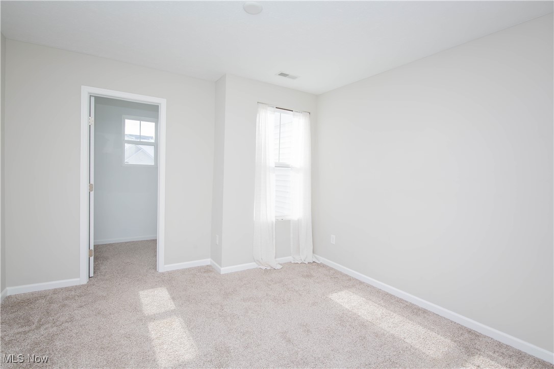 870 Dipper Lane Aurora OH 44202